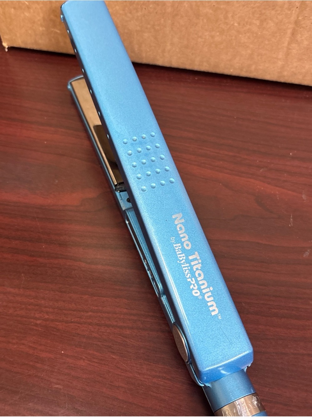 Babyliss Pro Nano Titanium Flat Iron Hair Straightener 1 1/4" BABNT2091TN Tested